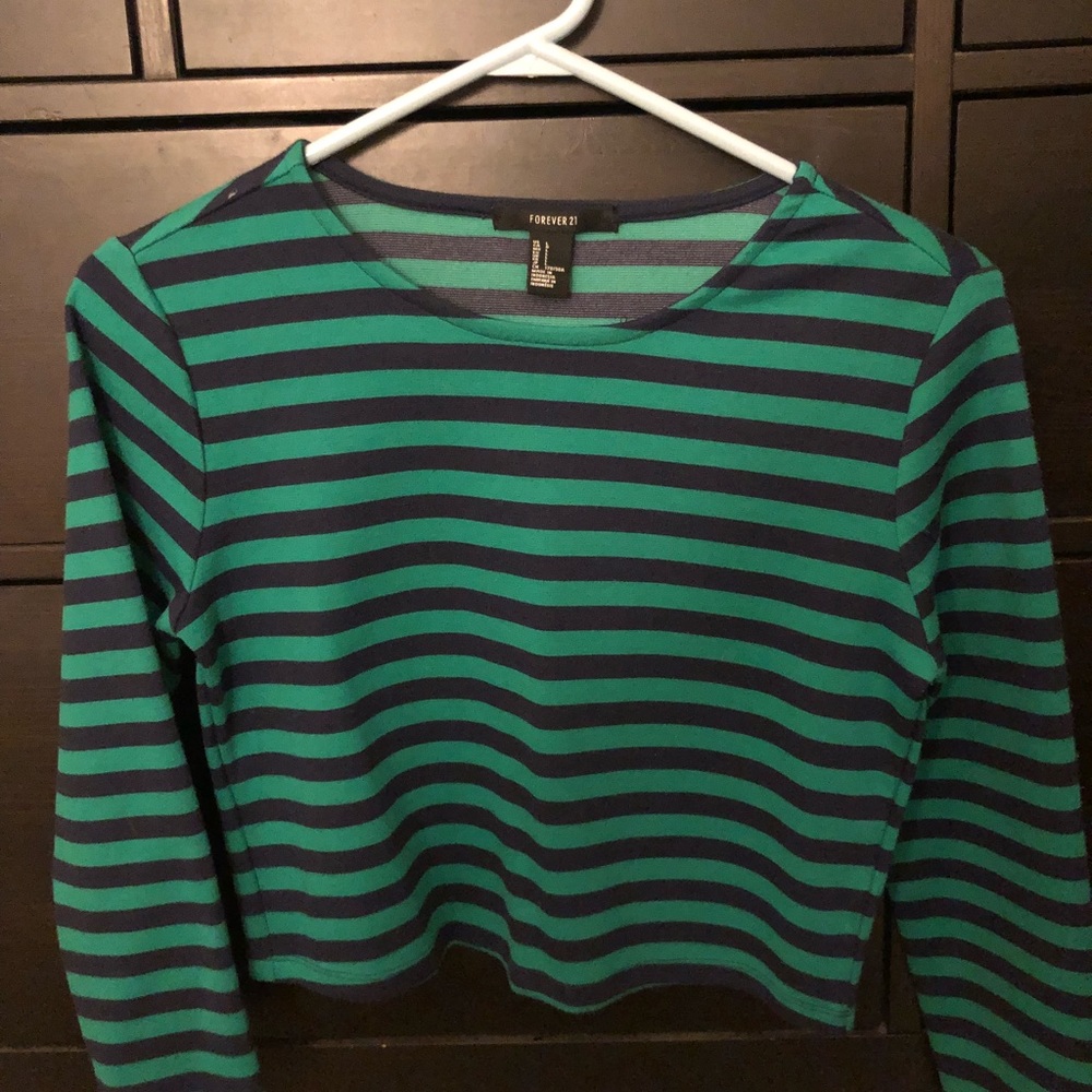 Crop-top Long-Sleeve